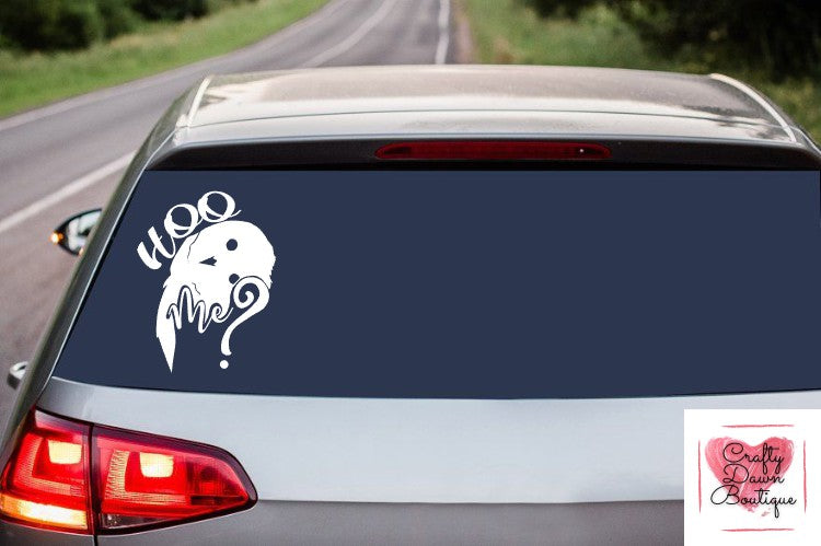 Hoo Me? Decal